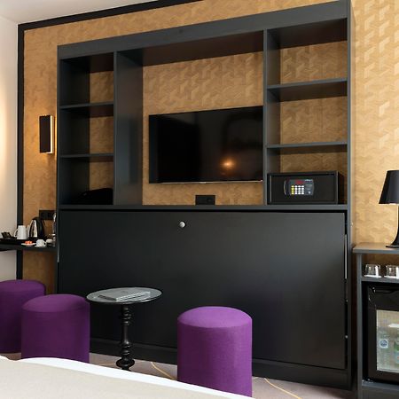 Hotel Yllen Eiffel Paris Bagian luar foto