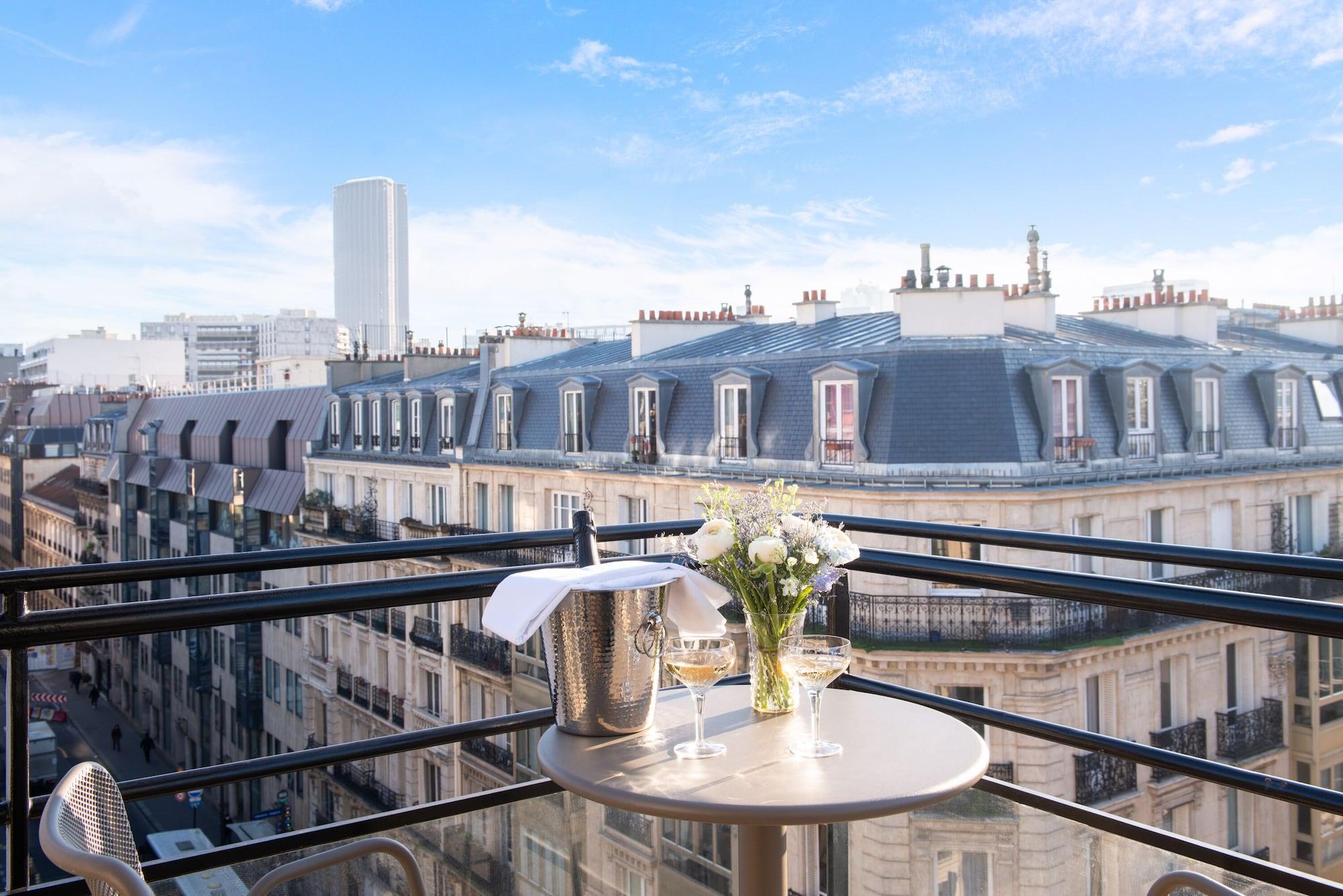 Hotel Yllen Eiffel Paris Bagian luar foto