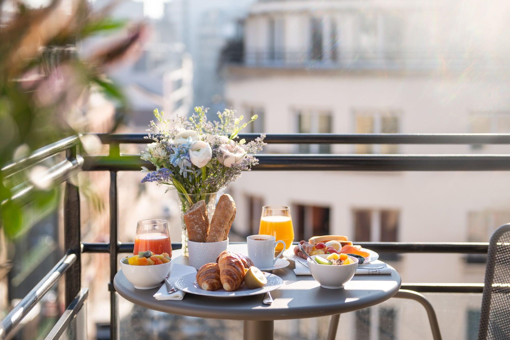 Hotel Yllen Eiffel Paris Bagian luar foto