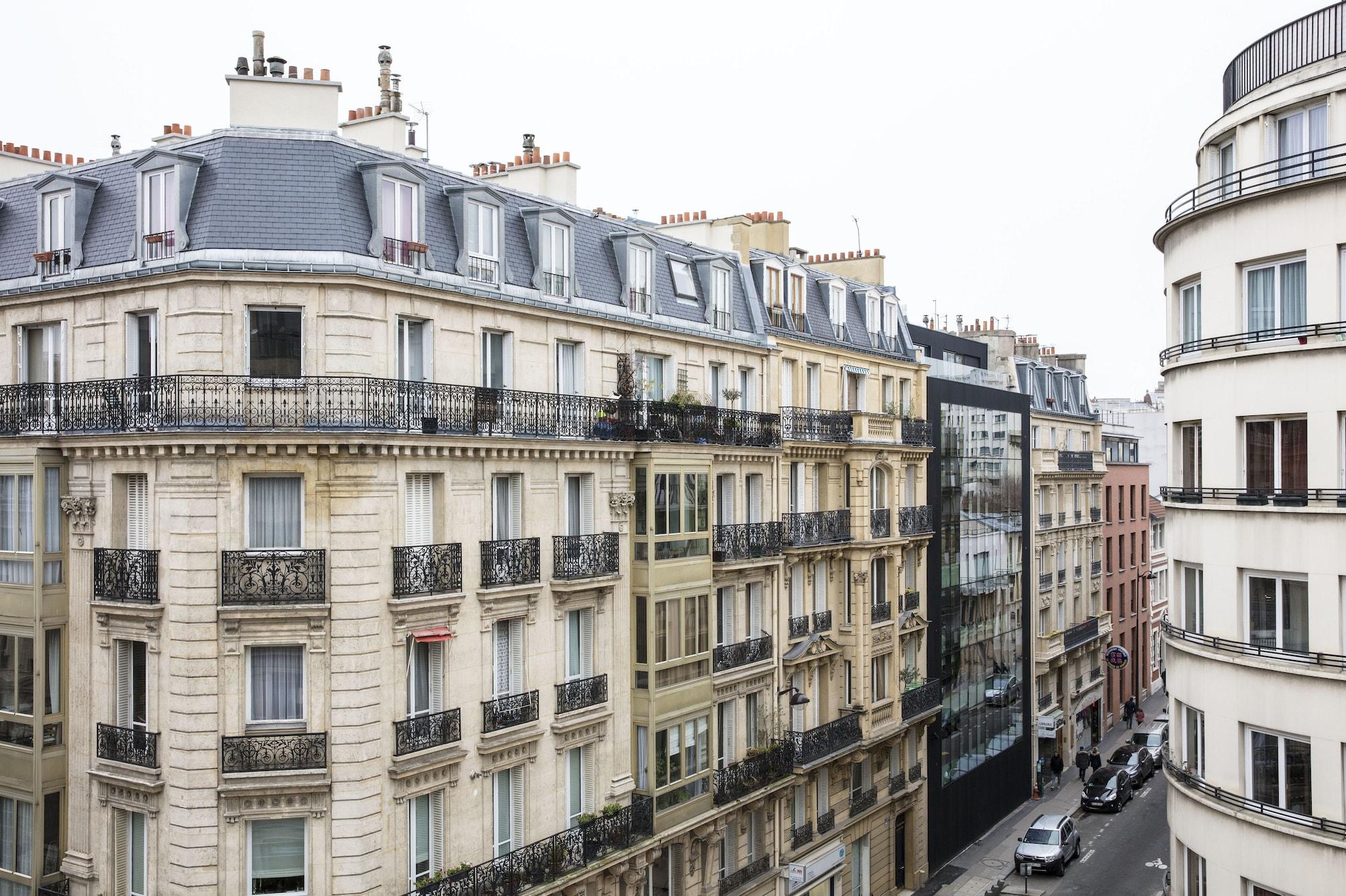 Hotel Yllen Eiffel Paris Bagian luar foto