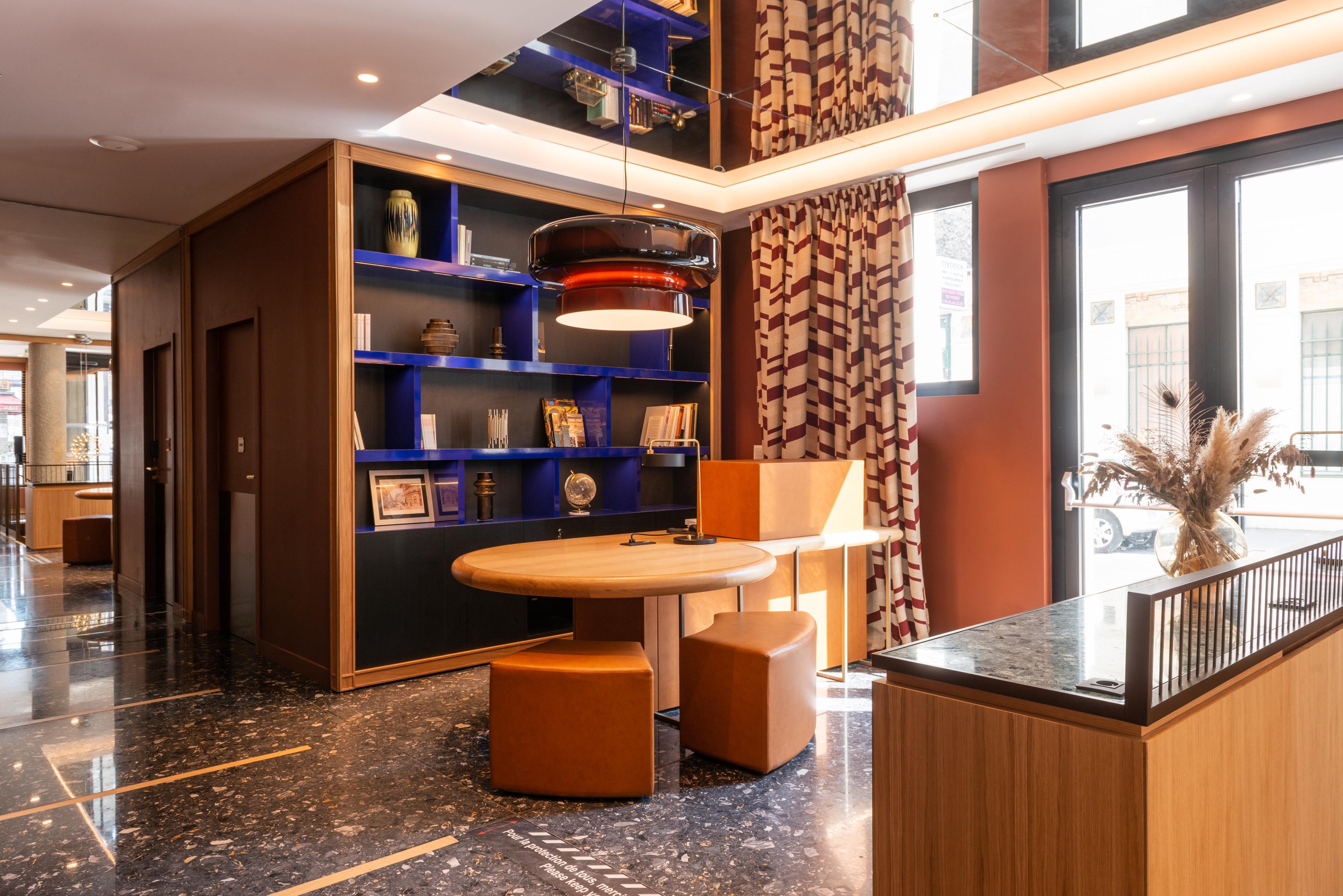 Hotel Yllen Eiffel Paris Bagian luar foto