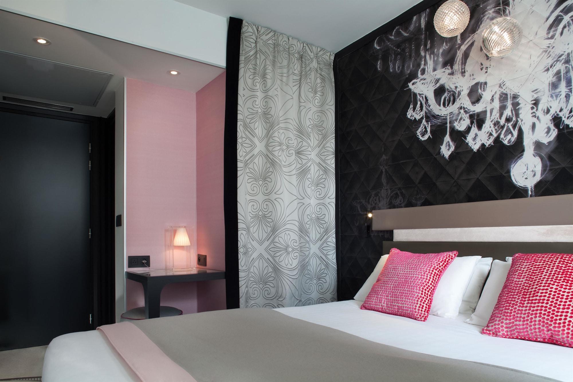 Hotel Yllen Eiffel Paris Bagian luar foto
