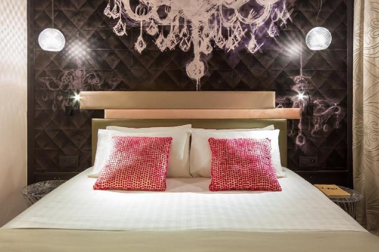 Hotel Yllen Eiffel Paris Bagian luar foto